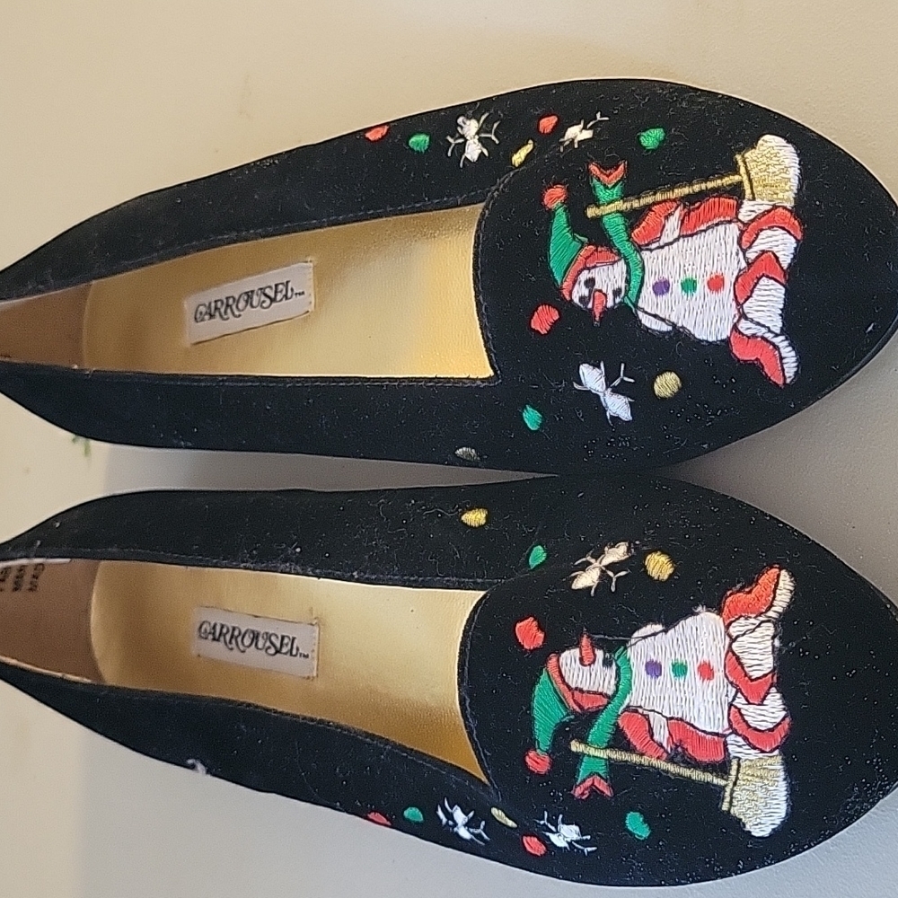Snowman embroidered shoes